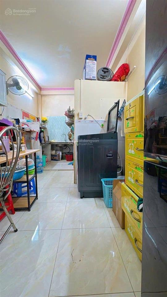 Bán nhà sổ hồng  2 tầng  2pn 2 wc  giá đẹp