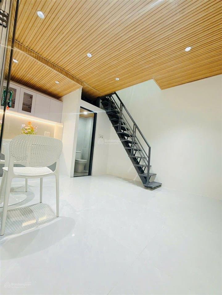 Nhà 3 tầng sạch đep mói ken  giá tốt