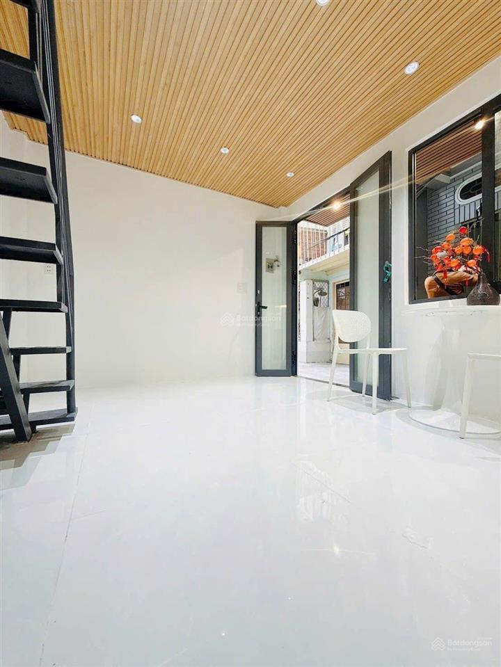 Nhà 3 tầng sạch đep mói ken  giá tốt