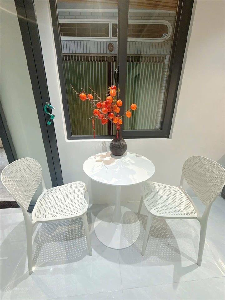 Nhà 2 tầng  sổ hồng riêng  ko quy hoạch  ko lộ giới