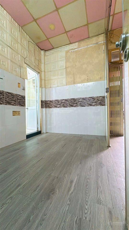 Nhỉnh 2 tỷ có ngay nhà 2 tầng trung tâm q8
