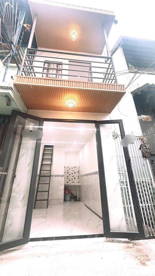 Chỉ 650 triệu  nhà 2 tầng  hẻm xe hơi