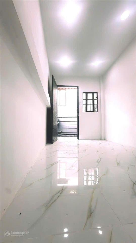 Chỉ 650 triệu  nhà 2 tầng  hẻm xe hơi