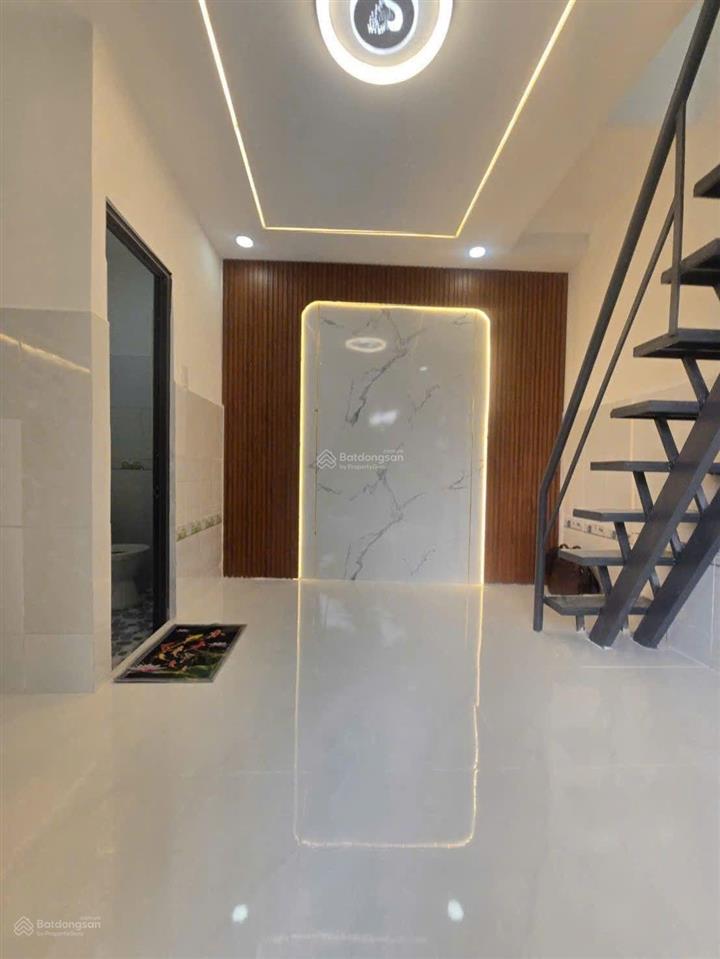 Mặt tiền hẻm 6m tiện mua bán kinh doanh