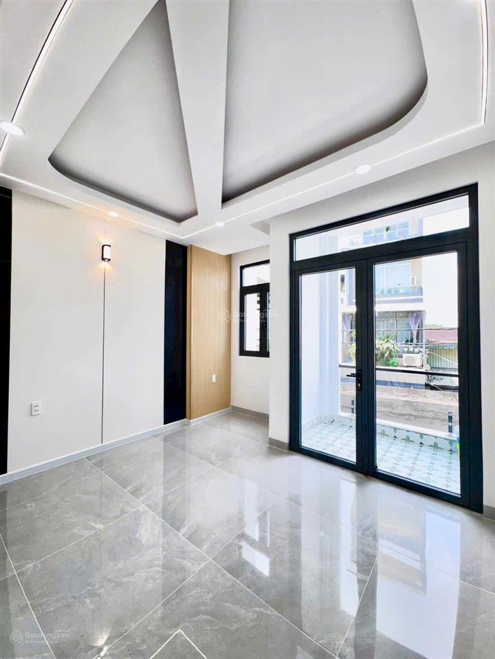 Mặt tiền nhà 4 tầng  nhà mới siêu đẹp