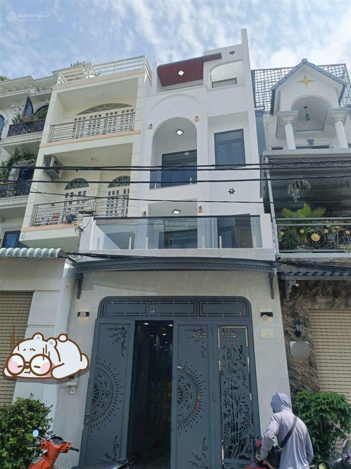 Mặt tiền nhà 4 tầng  nhà mới siêu đẹp