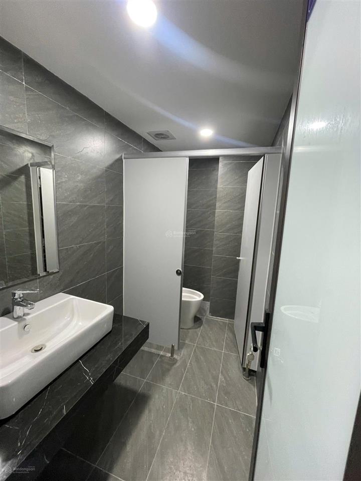 Cho thuê sàn tại ngõ 38 nguyễn văn huyên, cầu giấy, hà nội. diện tích 100m2
