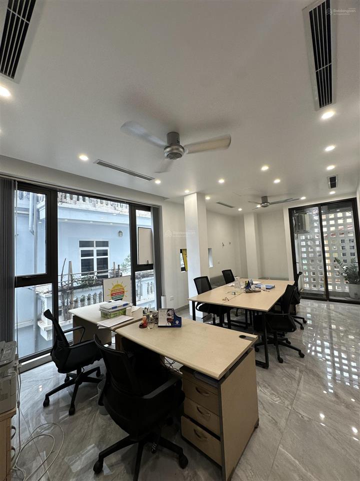 12 triệu, 100m, cho thuê văn phòng lạc long quân, oto tránh, phòng họp, phòng tiếp khách, kho