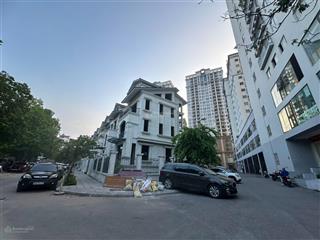 80.2m, đất địa thế linh kiệt tây hồ, giáp nhà hát thăng long, vành đai 12 quá đẹp, 36 tỷ