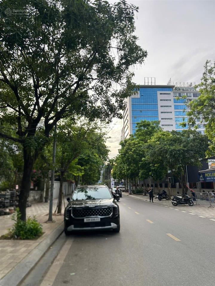 135m, 45 triệu, cho thuê biệt thự vườn đào, làm trụ sở văn phòng công ty, đsq, ở vip, 0986 220 ***
