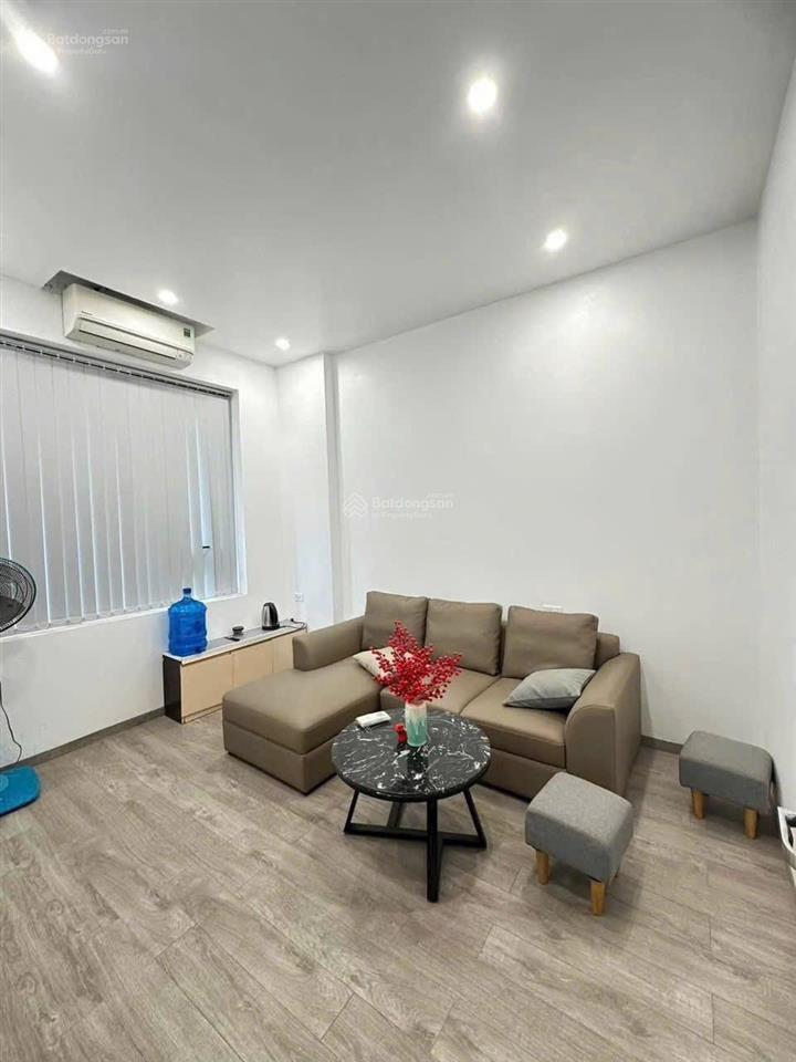 7 triệu, 50m, giá hời tây hồ, cho thuê tầng 1 văn phòng lạc long quân, oto tránh, 0986 220 ***