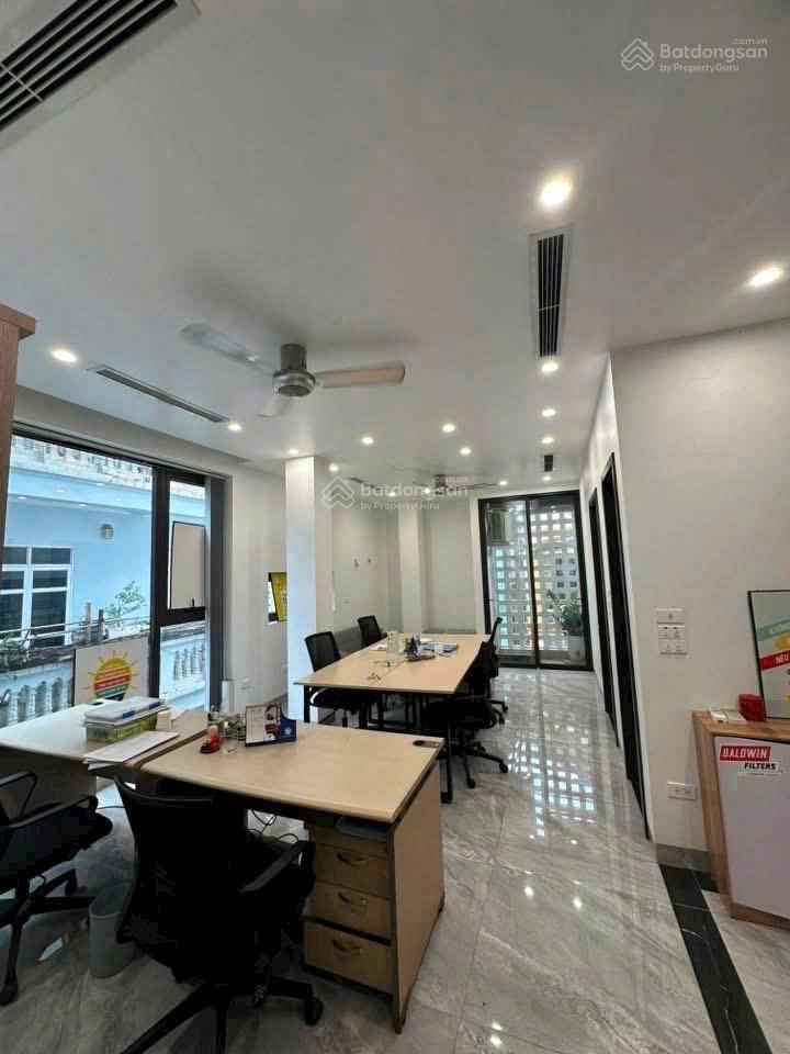 7 triệu, 50m, giá hời tây hồ, cho thuê tầng 1 văn phòng lạc long quân, oto tránh, 0986 220 ***