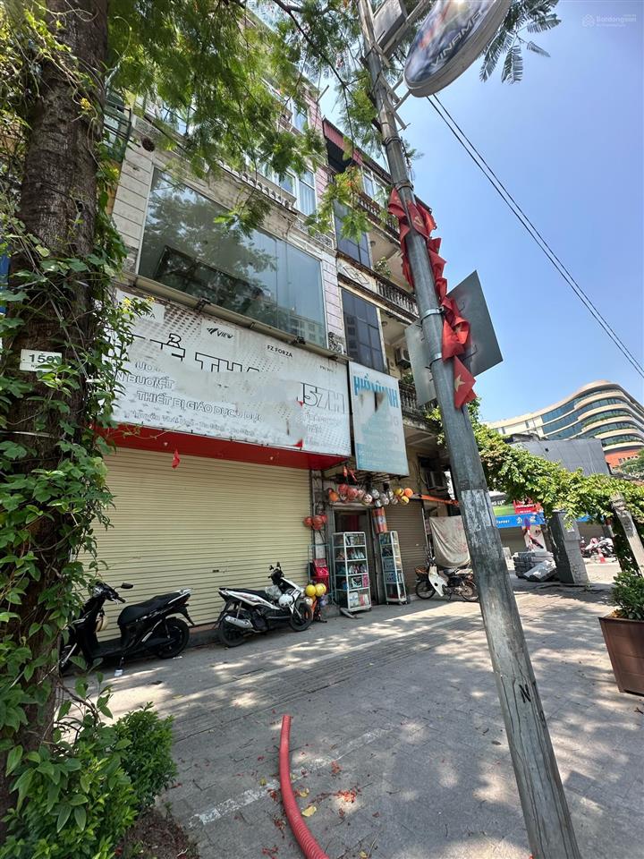 100m2*4t, 65 triệu, cho thuê mặt phố nguyễn thái học, làm nhà hàng, quán bia, siêu thị, cửa hàng