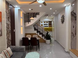 Nhà đẹp chỉ việc xách vali ở  2 tầng  2 phòng ngủ  hẻm ba gác thông