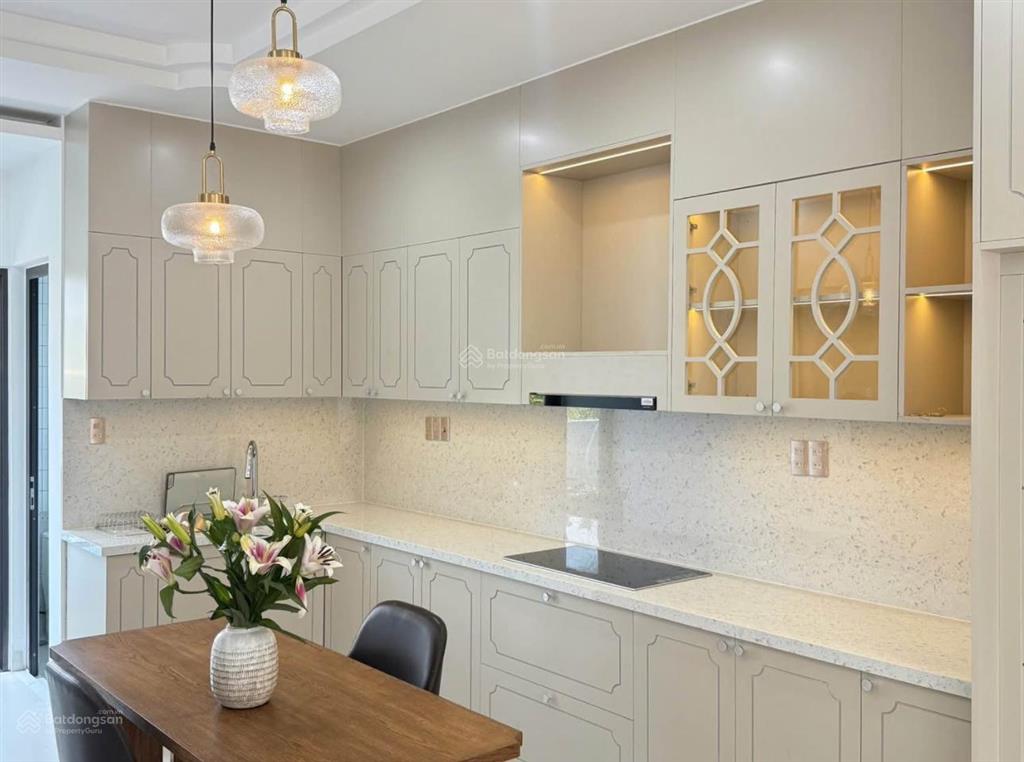 Bán nhà kiệt 82 quảng tế, 3,65 tỷ, 100m2, 3pn, 4wc