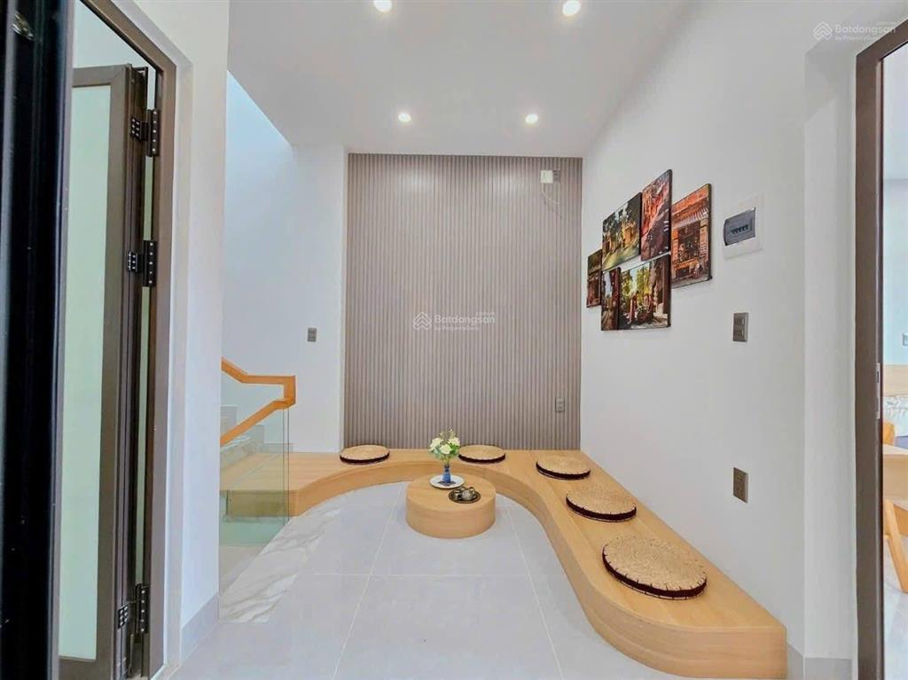 Nhà đẹp nhà bè, huỳnh thị đồng, ra phú mỹ hưng 5 phút, 62m2, hẻm xe hơi, 6 tỷ