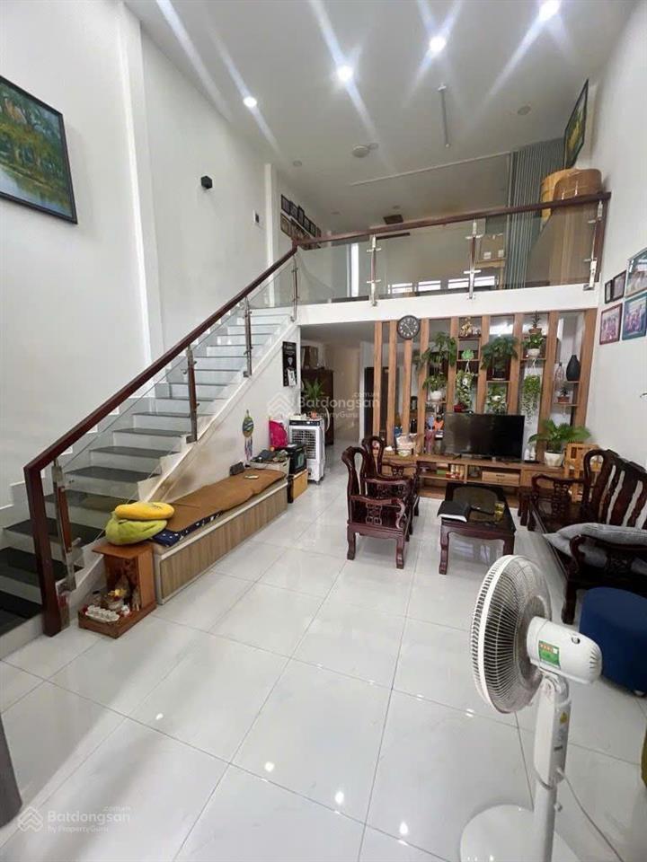 Bán nhà q8, 100m2, 5x20, hẻm 2 xe hơi tránh, phạm hùng, tạ quang bửu, 5 tỷ 75