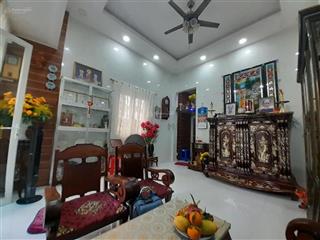 Bán nhà thoáng mát, hưng phú, gần cầu chà và, 132m2, lô góc, giá 7 tỷ 550 triệu, 50m ra hẻm xe hơi
