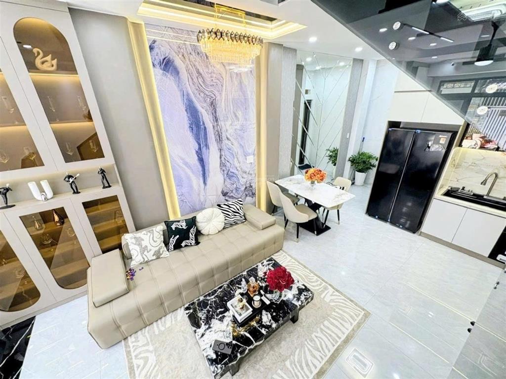Bán nhà q7, đh marketing, tân mỹ, dt 65m2, 4 tầng, giá 7 tỷ