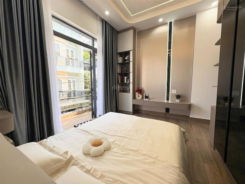 Bán nhà q7, đh marketing, tân mỹ, dt 65m2, 4 tầng, giá 7 tỷ
