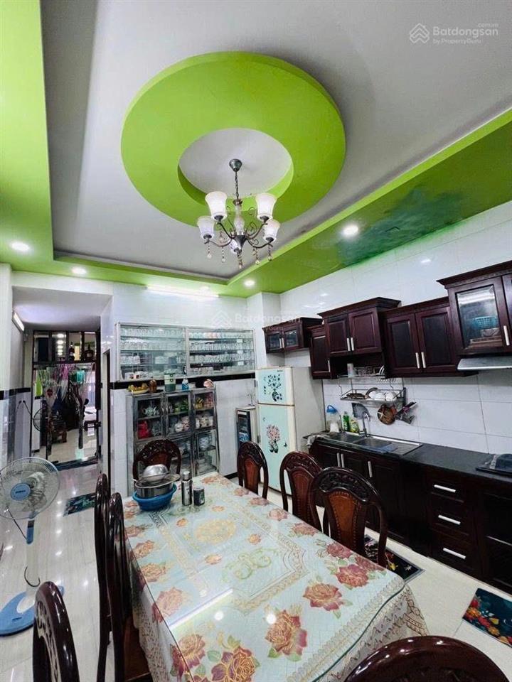 Bán nhà kdc bình hưng, 100m2, 4 tầng, nhỉnh 9 tỷ, kề bến xe q8