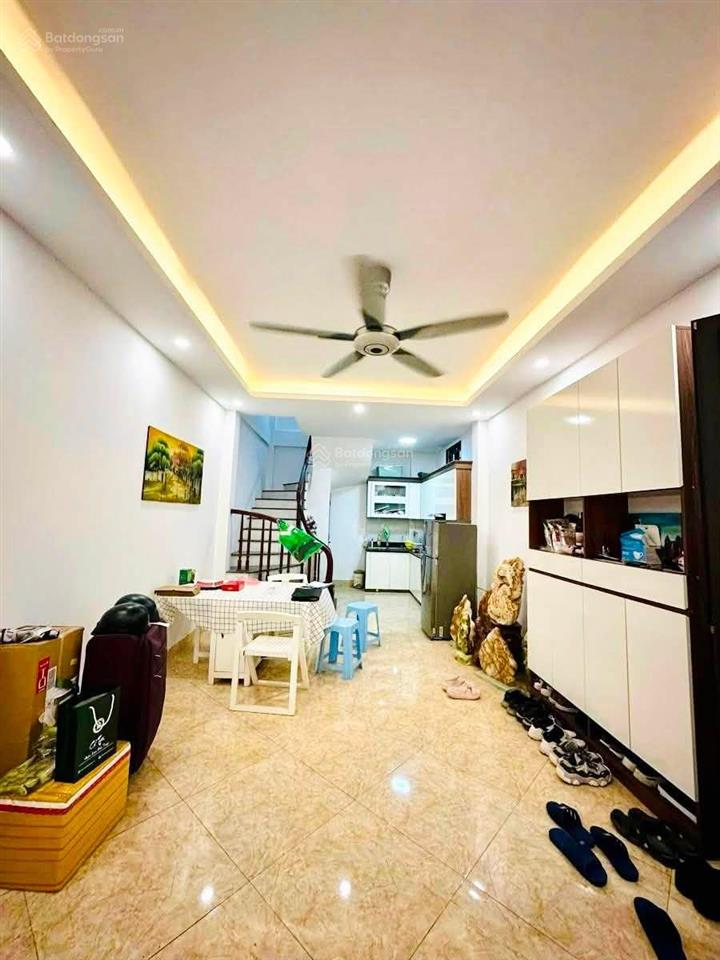 Bán nhà kề hxh dương bá trạc, dt 64m2, 5 tỷ 8, có 4pn, tặng nội thất