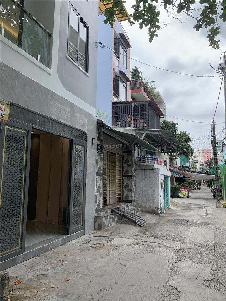 Lô nhì gần phạm hùng, dtsd 120m2, hẻm xe hơi, 6 tỷ 1, ngay cầu chánh hưng, 3 tầng
