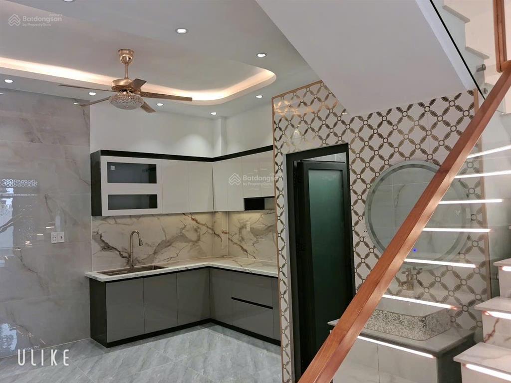 Lô nhì gần phạm hùng, dtsd 120m2, hẻm xe hơi, 6 tỷ 1, ngay cầu chánh hưng, 3 tầng