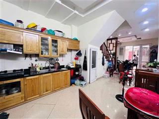 Bán nhà p2, q8, âu dương lân, 60m2, 5 tỷ 8, 4 tầng, kề hẻm xe hơi