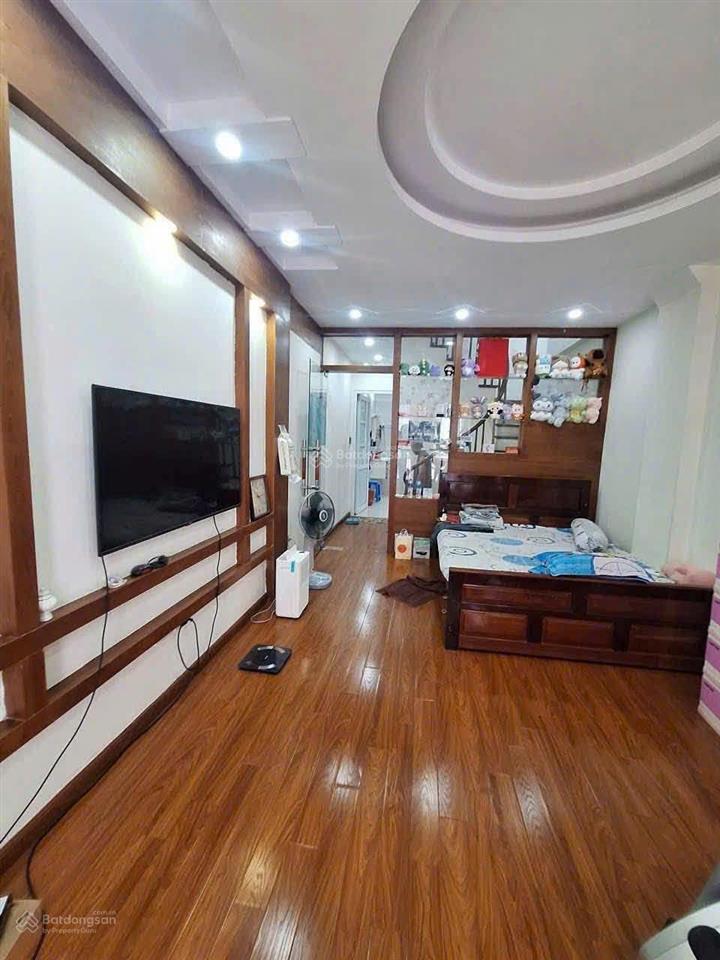 Nhà đẹp p4, q8, cao lỗ, ngay parc mall, dt 64m2, 4 tầng, nhỉnh 6tỷ, sổ hồng riêng, ko quy hoạch