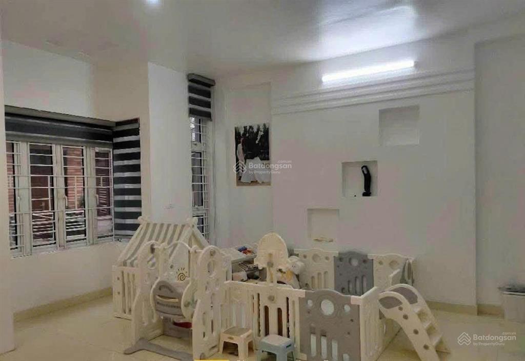 Nhà đẹp p4, q8, cao lỗ, ngay parc mall, dt 64m2, 4 tầng, nhỉnh 6tỷ, sổ hồng riêng, ko quy hoạch