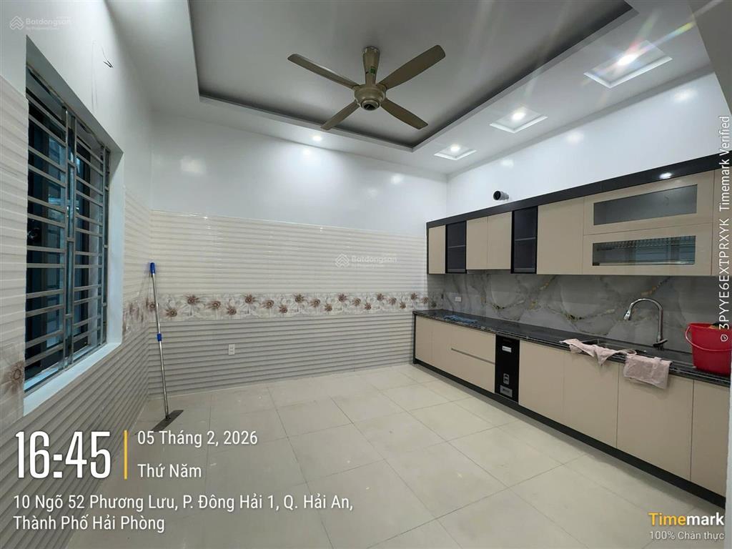 Nhà đẹp hiếm lô góc 2 mặt thoáng ô tô vào nhà sát hồ phương lưu