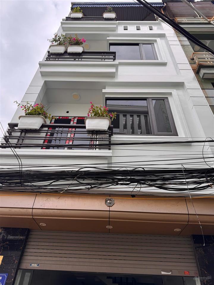 Bán nhà phương lưu lô góc 2 mặt thoáng  ô tô đỗ cửa  giá chỉ 4.67 tỷ
