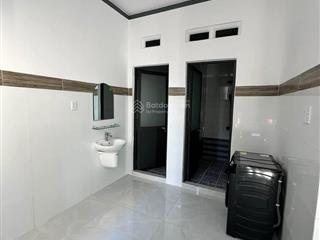 Bán nhà đẹp mái thái mặt tiền quốc lộ 55, gần chợ tân hà