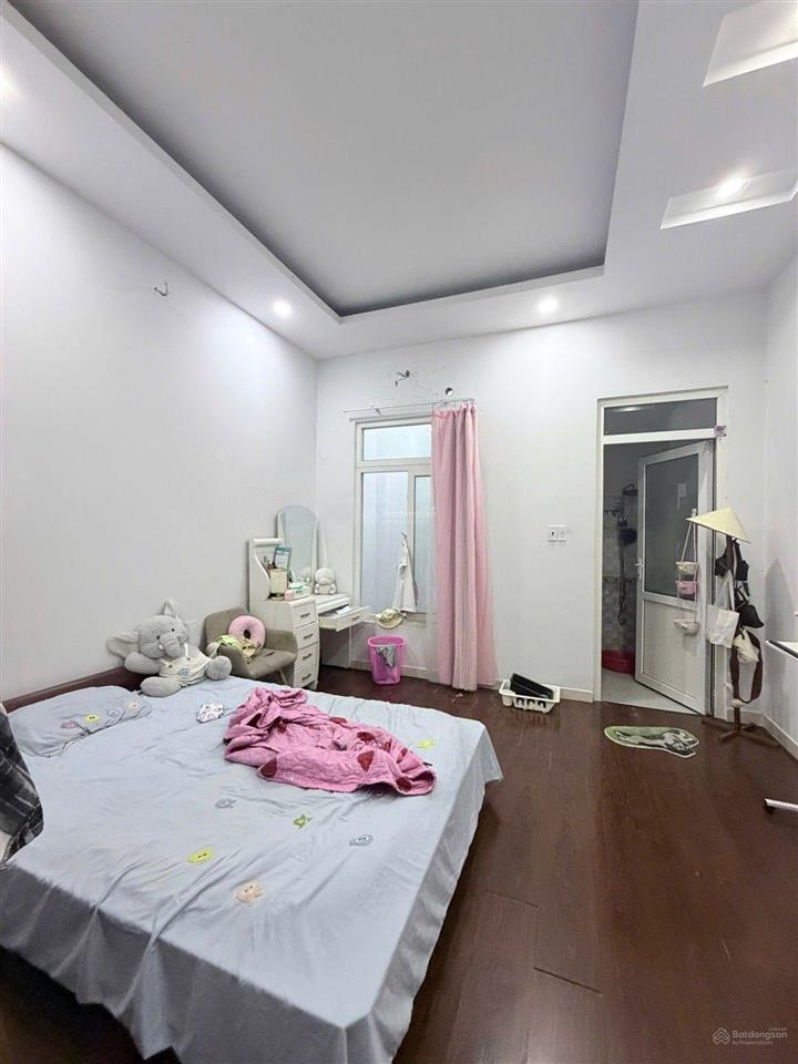 Nhà hxh nguyễn hữu tiến, khu dân cư tri thức, hàng xóm thân thiện...