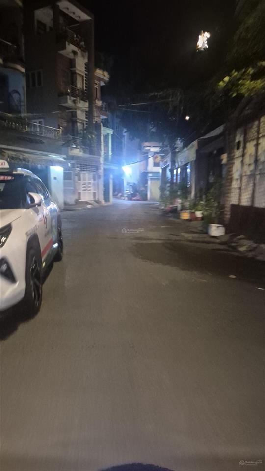 Nhà văn cao, tân phú. mới đẹp...