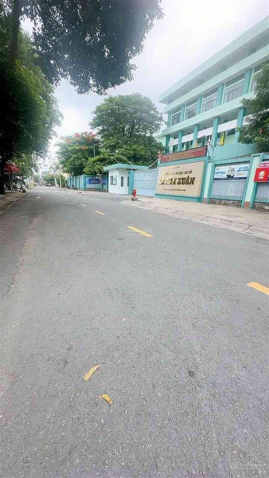 Nhà vườn lài tân phú, hxh thông