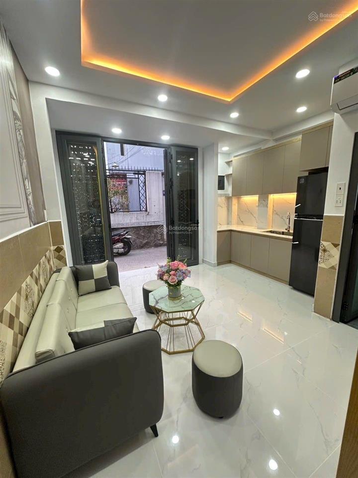 Nhà gò vấp giá rẻ 2.68 tỷ 1 sẹc thẳng ra mặt tiền quang trung