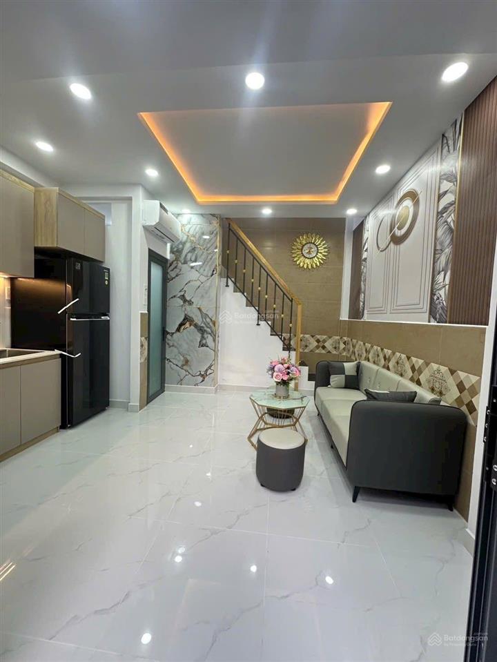 Nhà gò vấp giá rẻ 2.68 tỷ 1 sẹc thẳng ra mặt tiền quang trung