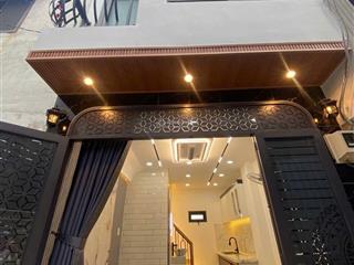 Nhà 2 mt hẻm xe hơi ngay chợ hạnh thông tây chỉ 2.98 tỷ