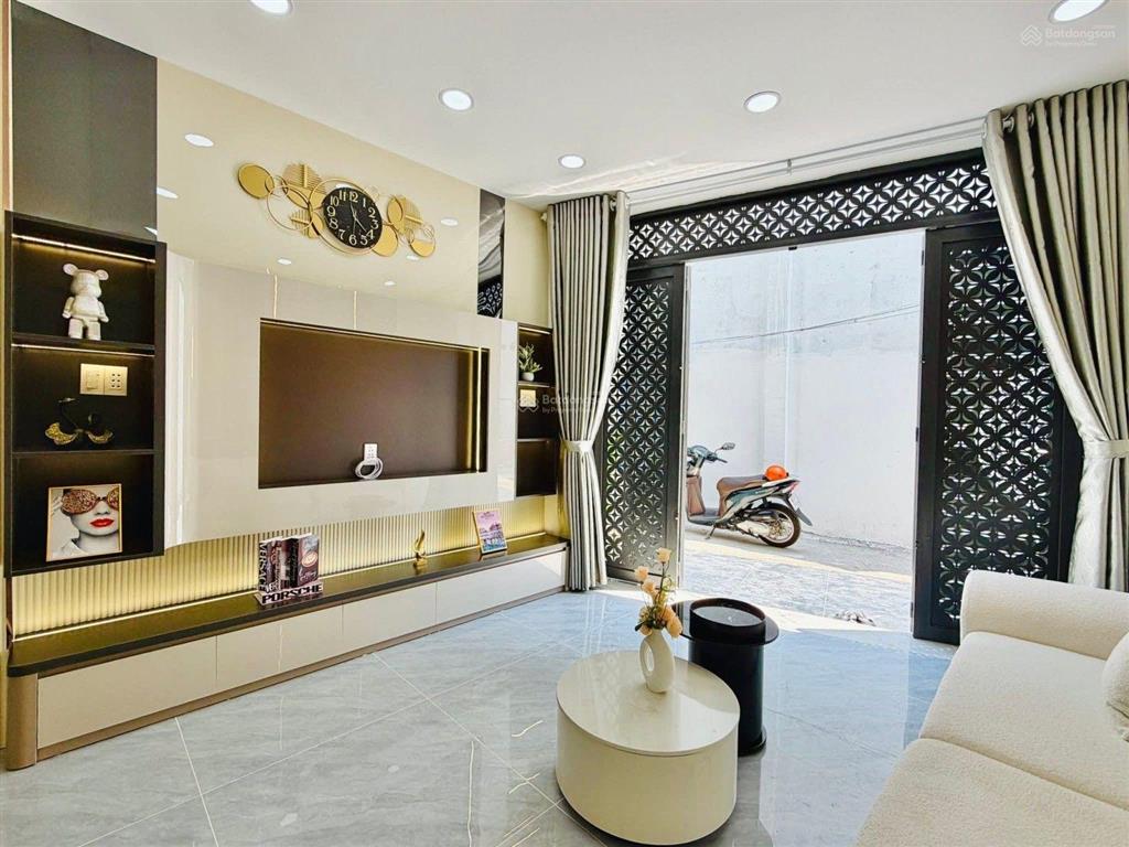 Nhà ngang khủng 5.8m  sát mặt tiền phạm văn chiêu  chỉ 5.45 tỷ