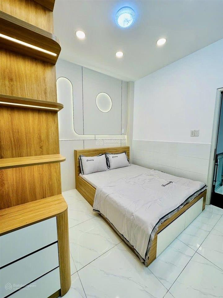 Cực phẩm gò vấp  sát công viên làng hoa  hẻm 6m thông tứ tung