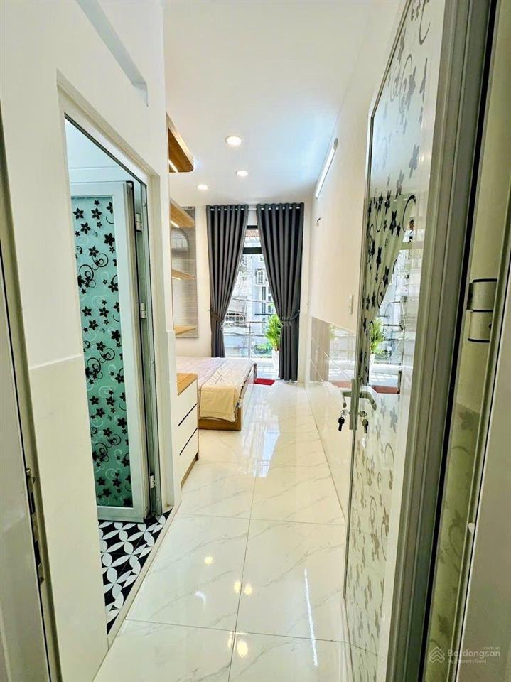 Cực phẩm gò vấp  sát công viên làng hoa  hẻm 6m thông tứ tung