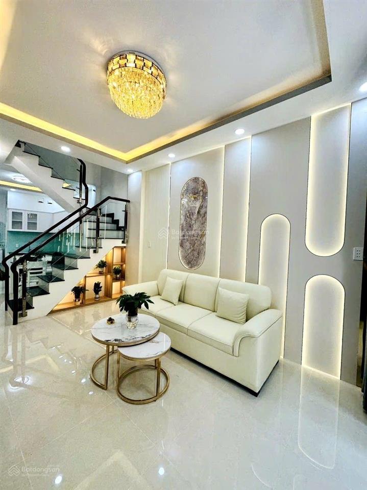 Cực phẩm gò vấp  sát công viên làng hoa  hẻm 6m thông tứ tung
