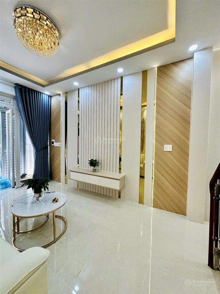 Cực phẩm gò vấp  sát công viên làng hoa  hẻm 6m thông tứ tung