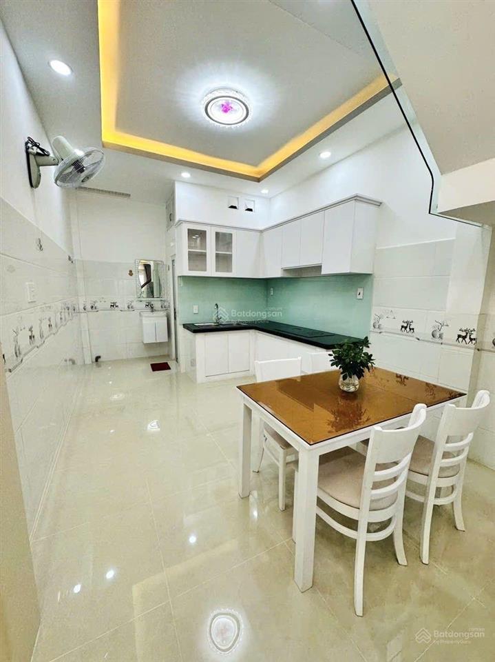 Cực phẩm gò vấp  sát công viên làng hoa  hẻm 6m thông tứ tung