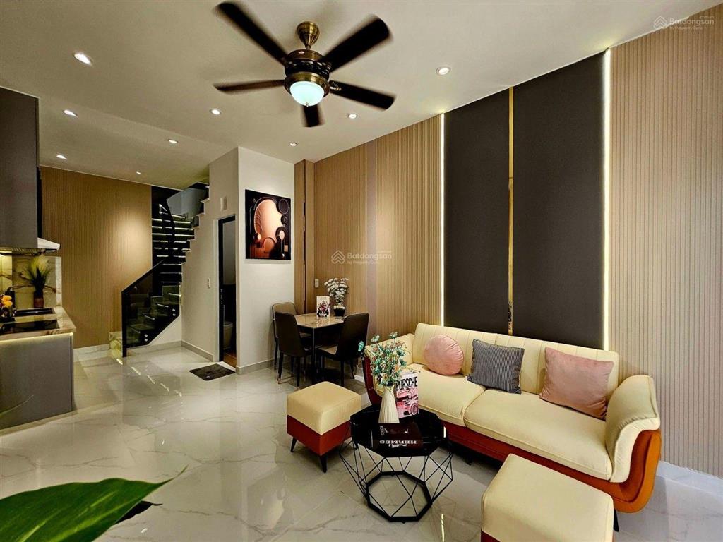 Siêu phẩm mini cực chill ngay công viên làng hoa chỉ 4.27 tỷ