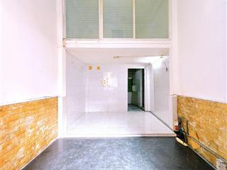 Ngay chợ hòa hưng. gần mặt tiền. đường tô hiến thành. 4 tỷ 8.