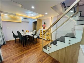 Ngay nguyễn cư trinh. trung tâm quận 1. 30m ra mặt tiền. 4 tỷ 99