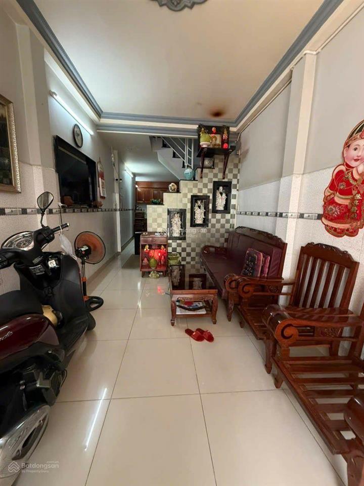 Chính chủ chưa qua đầu tư. sát quận 10. hẻm ô tô. 40m2. 6 tỷ
